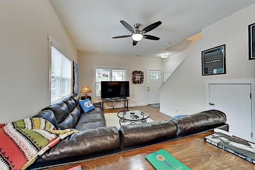 All-Suite Retreat Near Downtown, Outdoor Activities home image 7